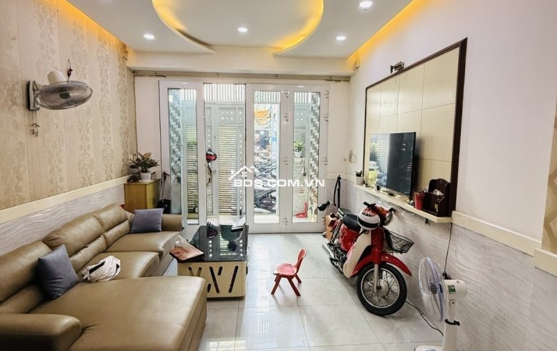 Bán nhà Đẹp, HXH 5m Thông, Lạc Long Quân P.9 Tân Bình 54m2, 4 Tầng 4PN. Chỉ 12.9 Tỷ còn TL